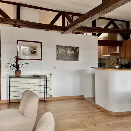 Apartment Du Prince, 70 Sqm Ac Lift Terrace Garage