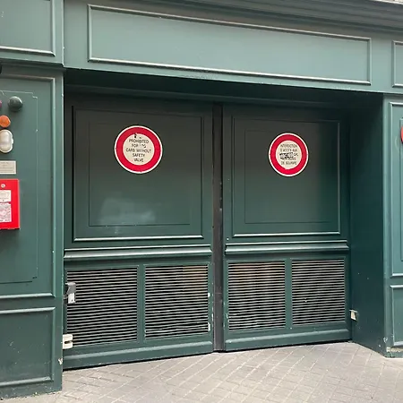 Du Prince, 70 Sqm Ac Lift Terrace Garage Parigi