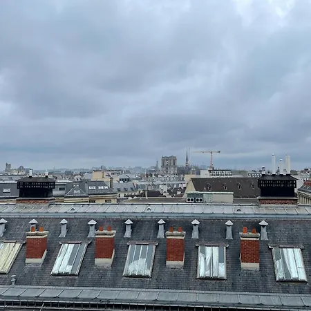 شقة Du Prince, 70 Sqm Ac Lift Terrace Garage *