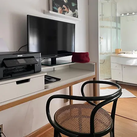 Du Prince, 70 Sqm Ac Lift Terrace Garage شقة باريس